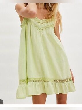 Free People intimately Sabrina Mini Slip lime cream sz small